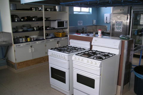 Rockhampton YHA - Perths Hotel 4