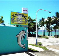 Townsville Seaside Apartments - Perths Hotel