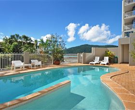 At Whitsunday Vista Resort - Perths Hotel 1
