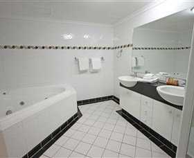 Xanadu Resort - Perths Hotel 1