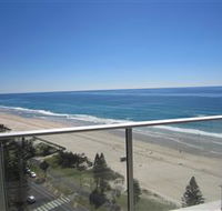 Hi Surf Beachfront Apartments