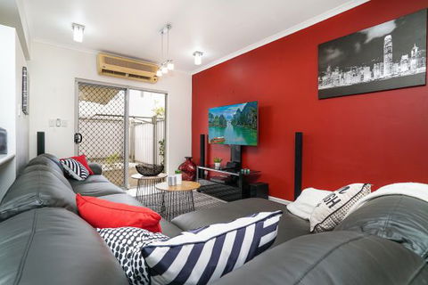 City Escape Serviced Townhouses - Perths Hotel 0