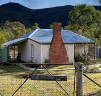 Nil Desperandum - Perths Hotel