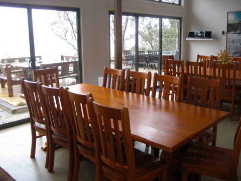 Jenolan Valley View - Perths Hotel 4