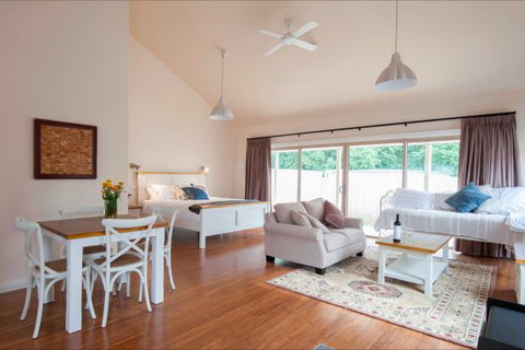 The Nest At Gundaroo - Perths Hotel 6