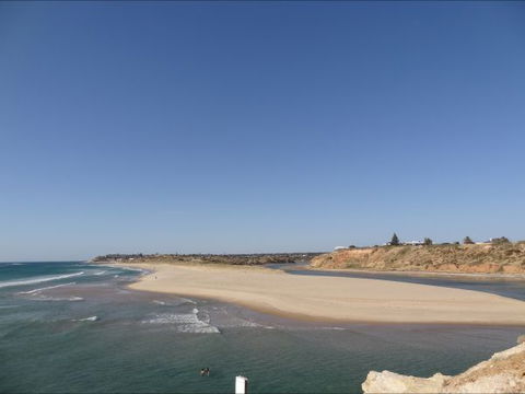Christies Cottage For Holidays And Relocations. - Perths Hotel 6