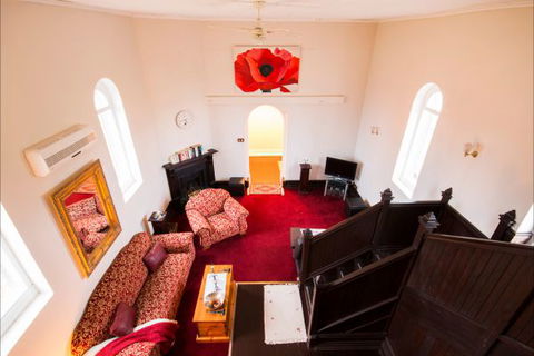 Lakeside Chapel Meningie - Perths Hotel 6