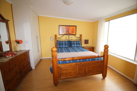 Christies Cottage For Holidays And Relocations. - Perths Hotel 15