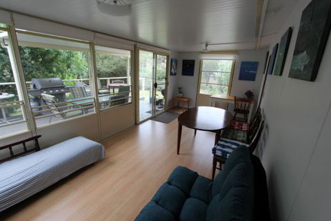 LJ Hooker Goolwa Holiday Rentals - 42 Underwood Avenue, Goolwa Beach - Perths Hotel 30