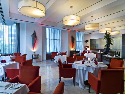 Amora Hotel Jamison Sydney - Perths Hotel 5