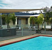 Ryley Motor Inn - Perths Hotel