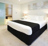 Manly Surfside Holiday Apartments - Perths Hotel
