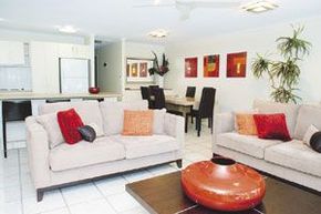 Noosa Outrigger Beach Resort - Perths Hotel 1