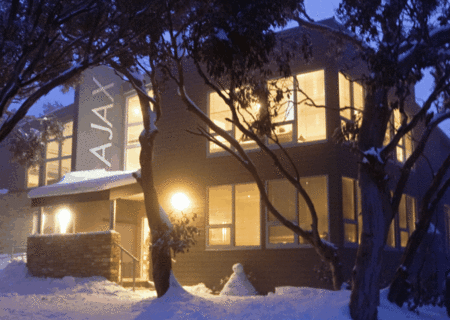 Ajax Ski Club - Perths Hotel 0