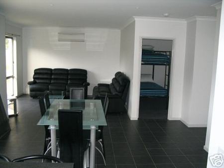 Phillip Island Surf & Circuit Family Resort - Perths Hotel 0