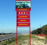 Rivers Edge Caravan Park - Perths Hotel