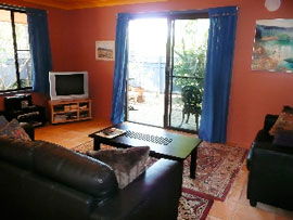 Alfies By The Sea - Perths Hotel 2