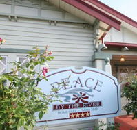 Peace By The River Homestay - Perths Hotel