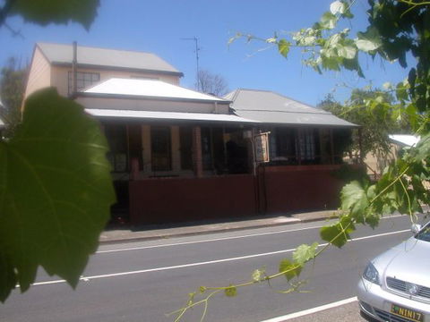 Angel's Rest Bed And Breakfast - Perths Hotel 1