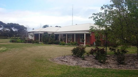 Gaerwood Bed Breakfast - Perths Hotel 4