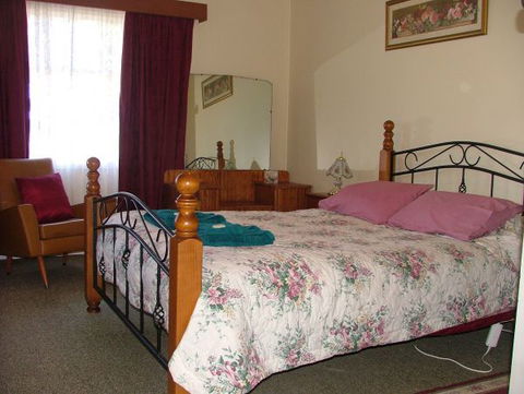 Kirazz House - Perths Hotel 1