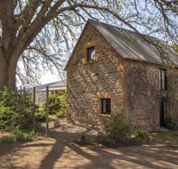 Farm Pod at Twamley Farm - Perths Hotel
