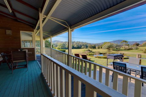 All About Me Bed And Breakfast - Perths Hotel 6