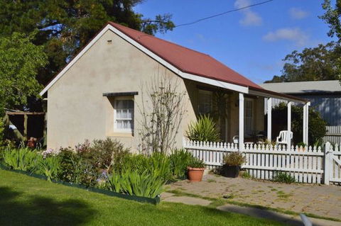 Almond Tree Cottage - Perths Hotel 0