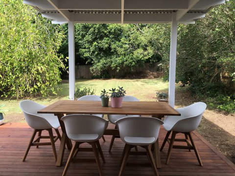 Audrey's Nowra - Perths Hotel 3