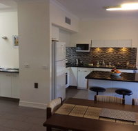 Austral Place 88 via Merri River - Perths Hotel