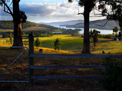 Frenchman's River - The Writer's House - Perths Hotel 1