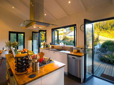 Frenchman's River - The Writer's House - Perths Hotel 3