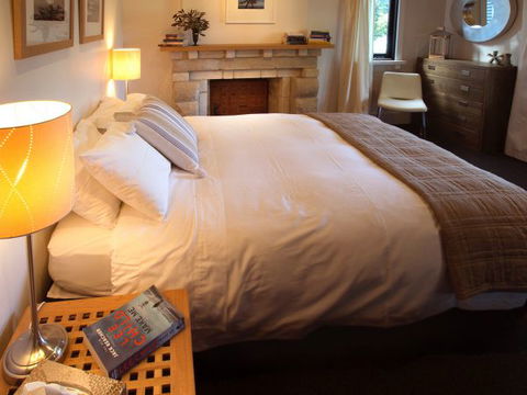 Frenchman's River - The Writer's House - Perths Hotel 6