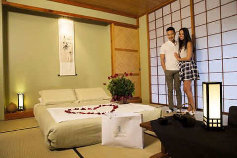 Japanese Mountain Retreat Mineral Springs & Spa - Perths Hotel 1