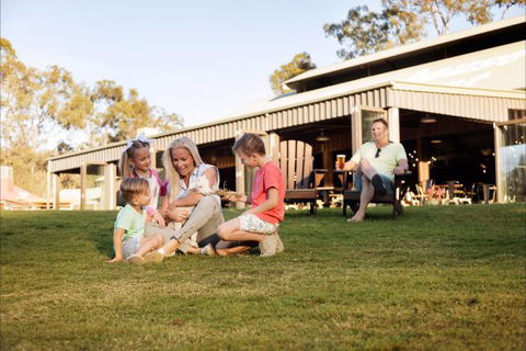 Paradise Country Farmstay - Perths Hotel 0