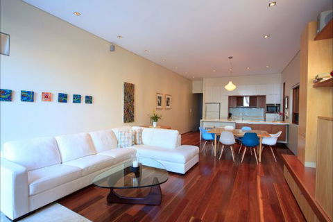 Queens Park Beach House - Perths Hotel 1