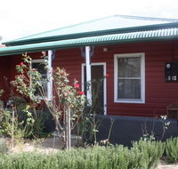 The Red House - Perths Hotel
