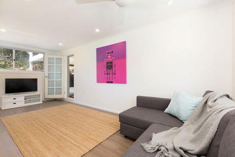 Amalfi Beach House - Perths Hotel 7