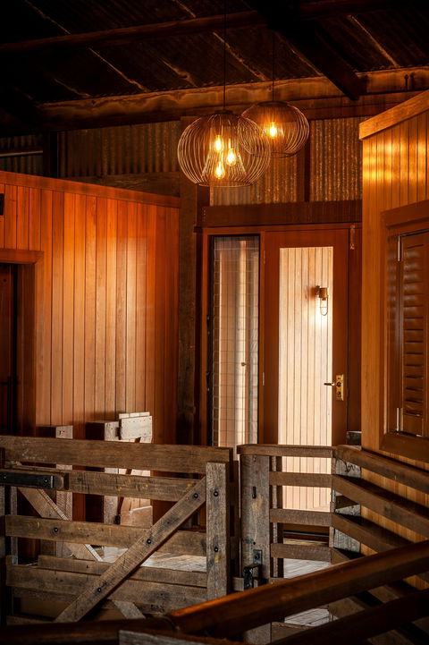 Angaston Saleyards - Auction Shed - Perths Hotel 6