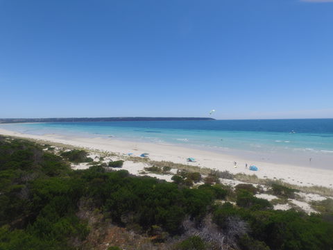 Beachcomber - Perths Hotel 0