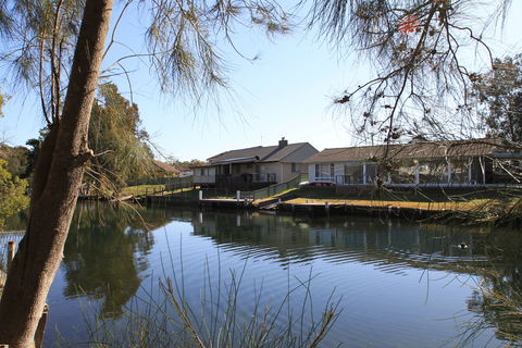 Blissful Paradise At Sussex Inlet - Perths Hotel 3