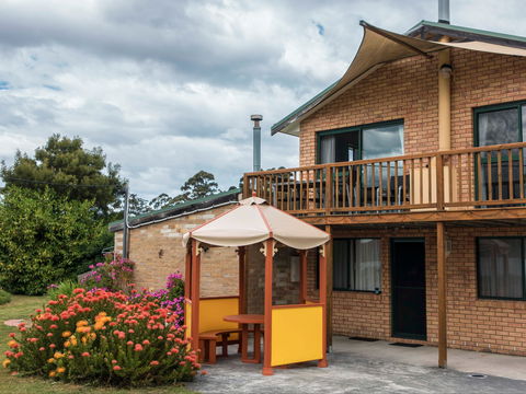 Burilda Waters - Perths Hotel 0