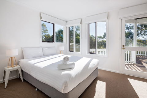 Eagle Heights - Perths Hotel 7