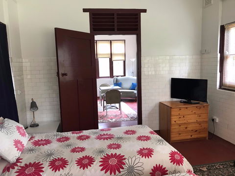 South Hill Heritage Estate Goulburn - Perths Hotel 3
