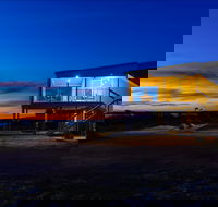Southern Ocean Lookout - Perths Hotel