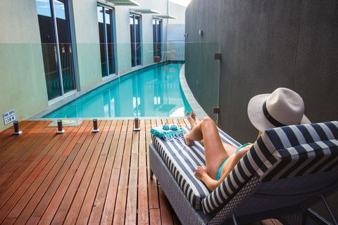 The Frames - Luxury Riverland Accommodation - Perths Hotel 1