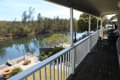 Villa Nina At Sussex Inlet - Perths Hotel 0