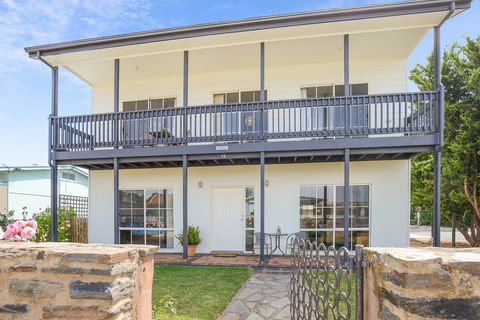 10 Majory Street Normanville - Perths Hotel 9