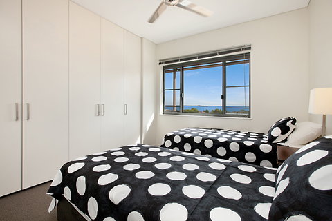 Ananya Executive - Perths Hotel 6