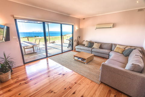 Antechamber Bay Retreats - Perths Hotel 2